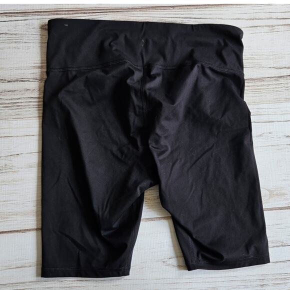 All In Motion Black Biker Shorts sz XXL - Picture 3 of 3
